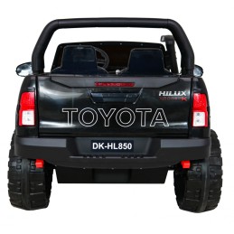 Toyota Hilux Czarna