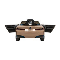 BMW i4 Złoty