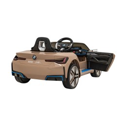 BMW i4 Złoty