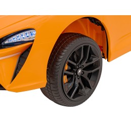 McLaren auto na akumulator dla dzieci Pomarańczowy + Napęd 4x4 + Pilot + Wolny Start + EVA + Audio LED