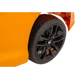 McLaren auto na akumulator dla dzieci Pomarańczowy + Napęd 4x4 + Pilot + Wolny Start + EVA + Audio LED